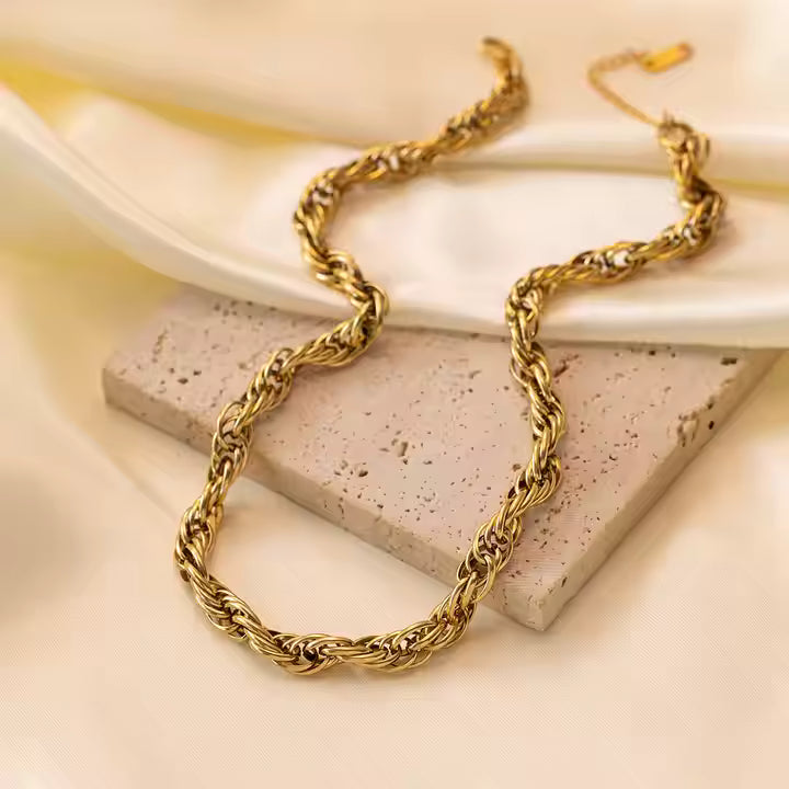 Lina Rope Chain Necklace