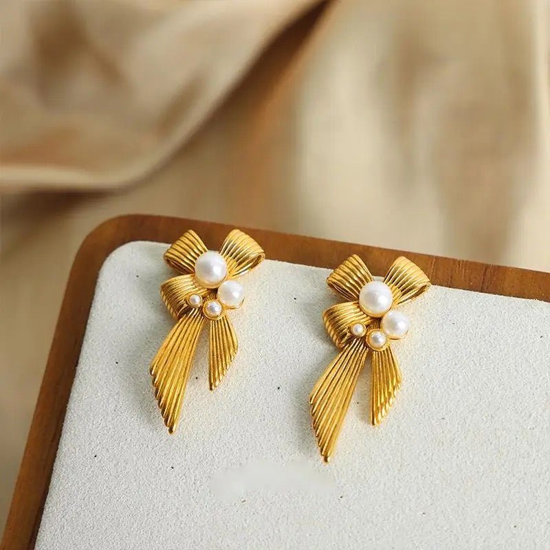 Bow Babe Earrings - Anuka StudioEarrings