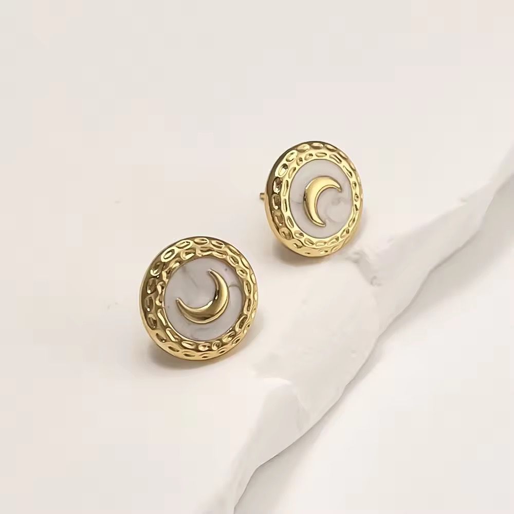 Moon Earrings