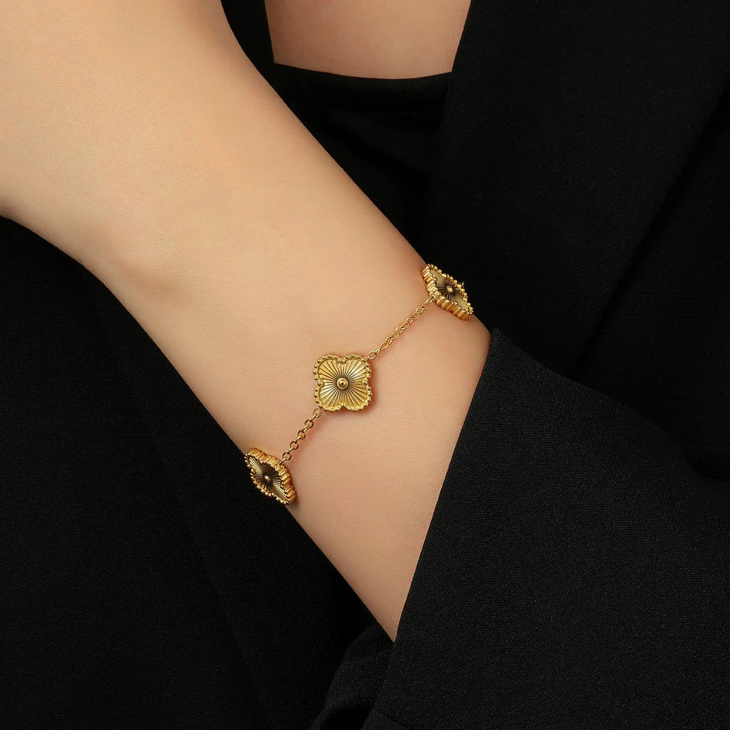 Clover Bracelet - Gold - Anuka StudioBracelets