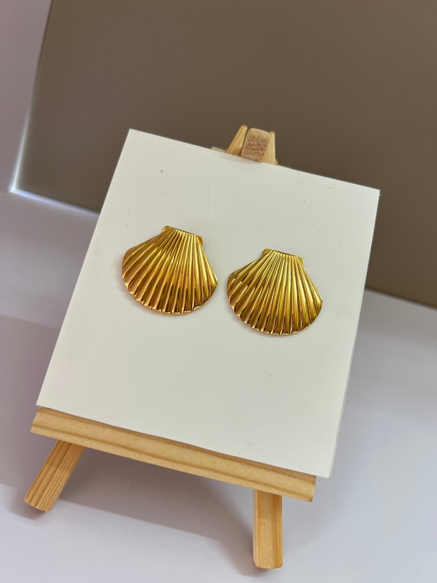 Shell Statement Stud Earrings - Anuka StudioEarrings